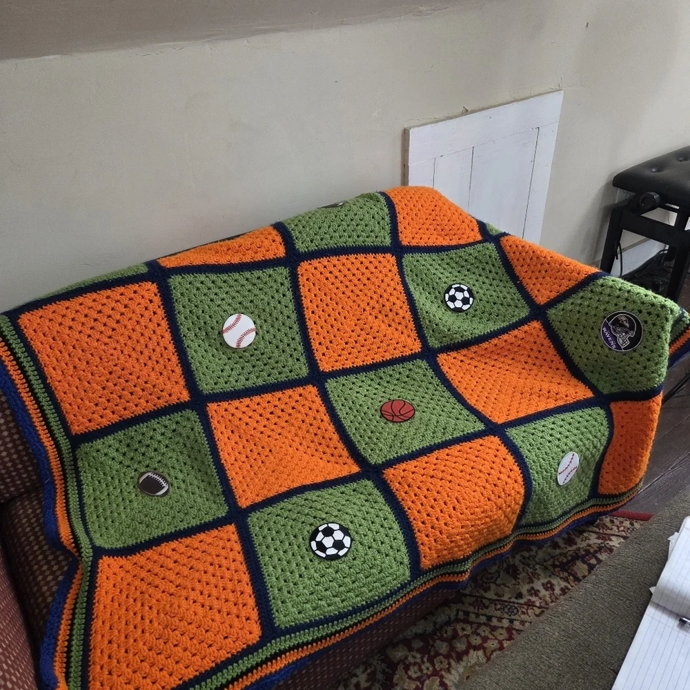 Handmade Baltimore‎ Sports Crochet Throw Blanket 61x50 Ravens Orioles
